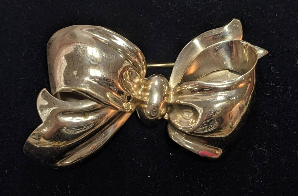 Monet Vintage Metal Bow Brooch Pin Gold Color Metal Signed Fabric Illusion